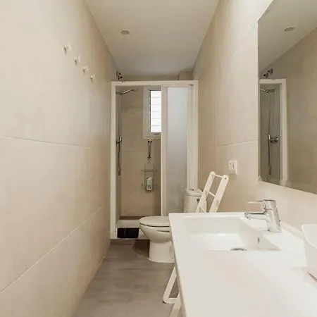 Big For 15 In The Heart Of Eixample Apartment Barcelona