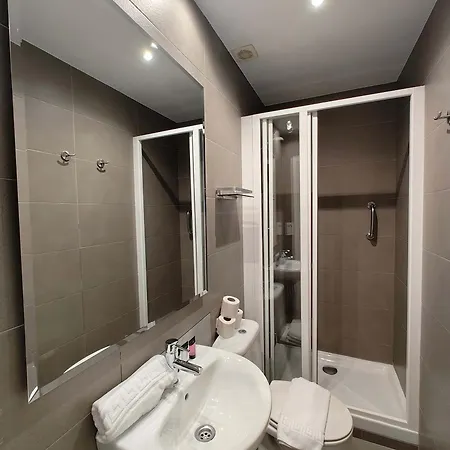 Apartment Big For 15 In The Heart Of Eixample *