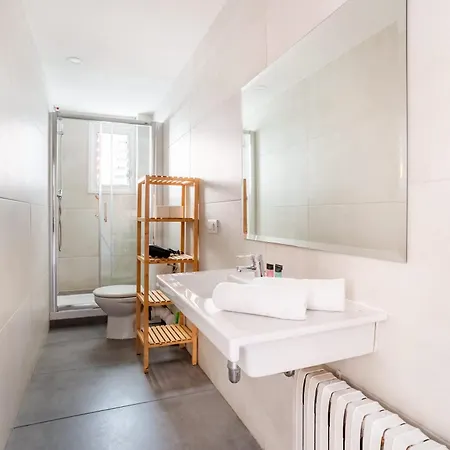Apartment Big For 15 In The Heart Of Eixample *